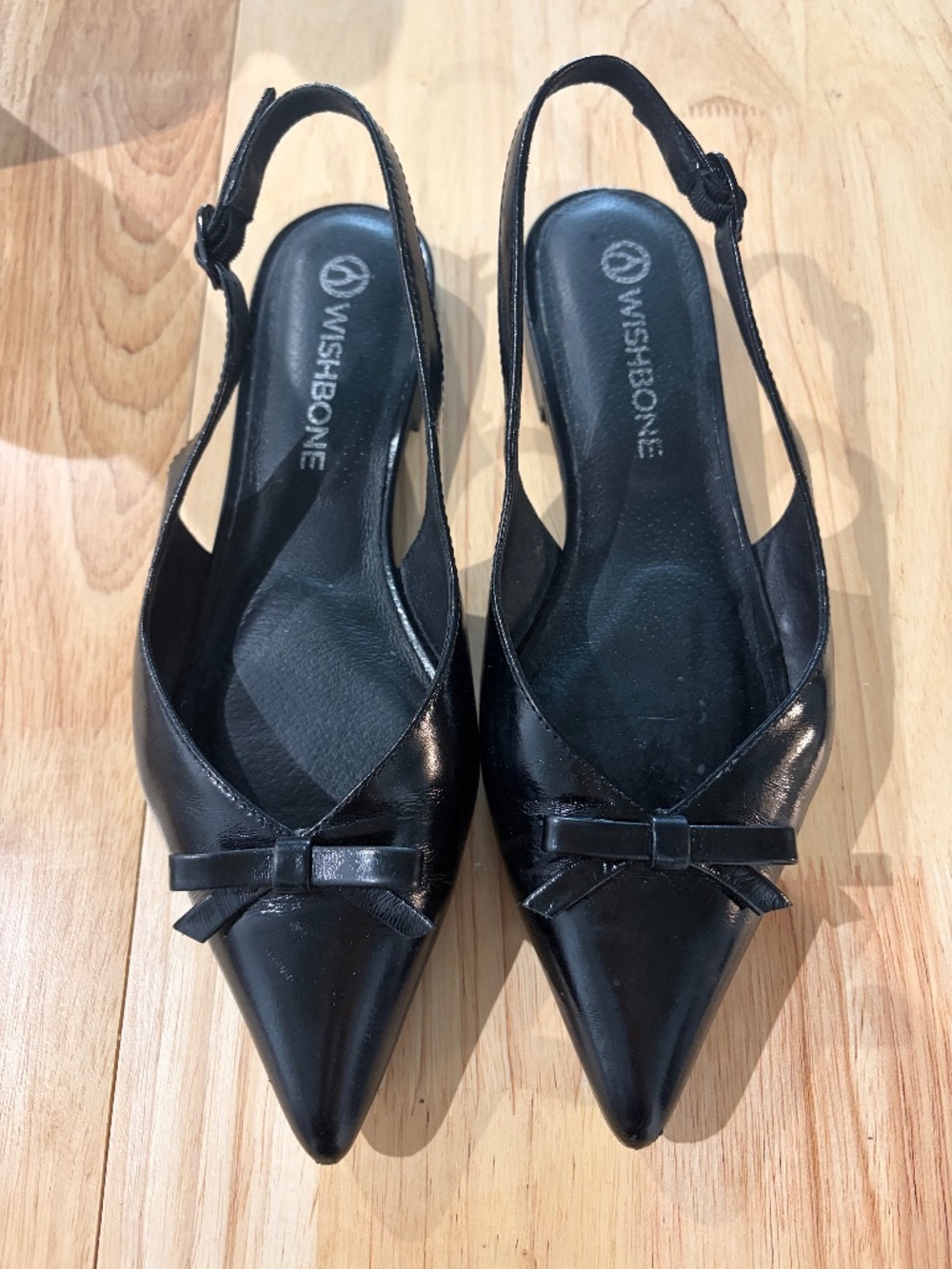 Wishbone | Viola black leather ballet flats 7.5